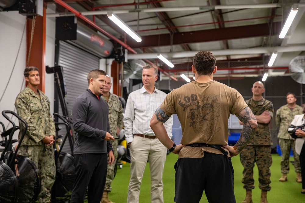 Under Secretary of the Navy Visits EODGRU 2