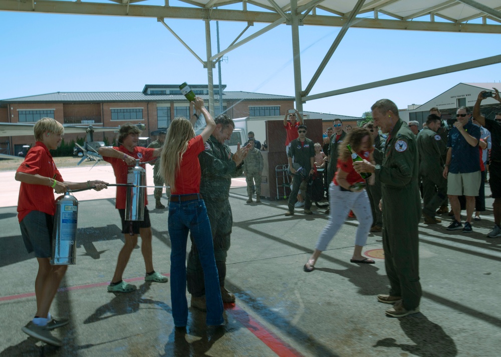 Lt. Col. Greg Pohoski Fini Flight