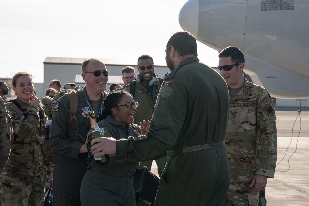 552nd Air Control Wing supports RED FLAG-Alaska 22-2 from the sky