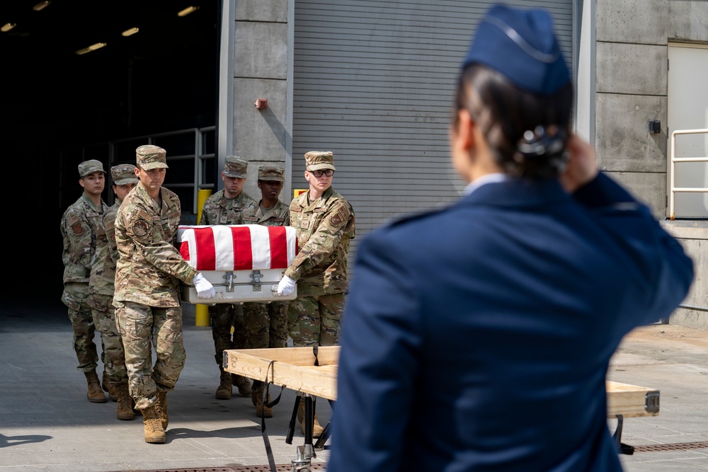JBER Honor Guard completes Colony Glacier honorable movement of remains