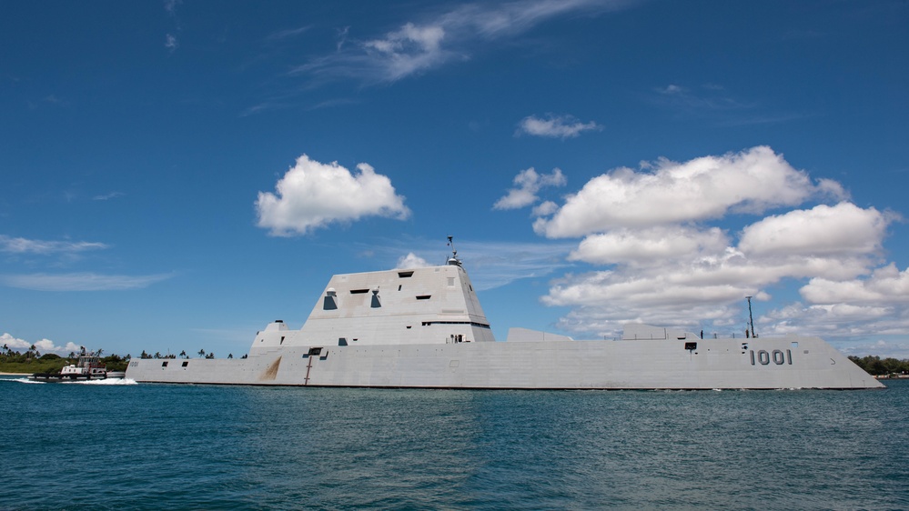USS Michael Monsoor arrives at Pearl Harbor for RIMPAC 2022