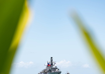 CNS Almirante Lynch arrives at Pearl Harbor for RIMPAC 2022