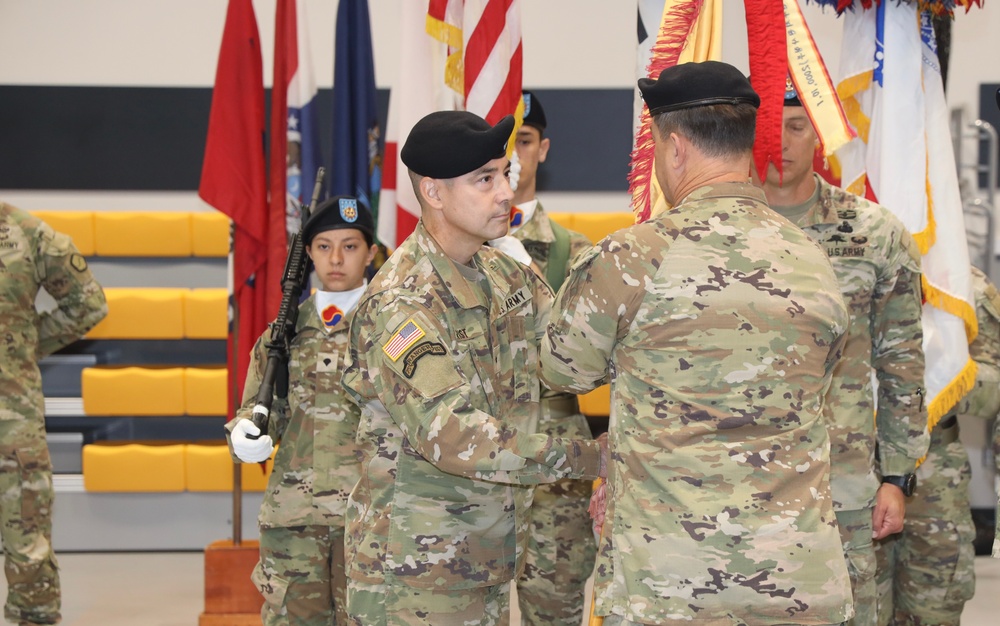 19th ESC welcomes BG Crist as new commander