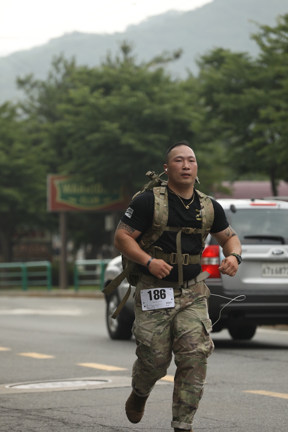 Thunder Soldiers participate in the Army Heritage 10K ruck march