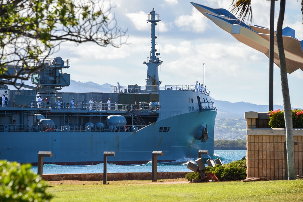 HMNZS Aotearoa arrives at Pearl Harbor for RIMPAC 2022