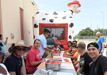 NSA Naples Celebrates Healthy Lifestyle Festival
