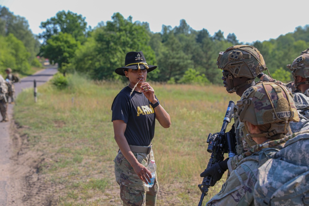 Spur Candidates Conduct Simulated Air Assault Mission During Spur Ride