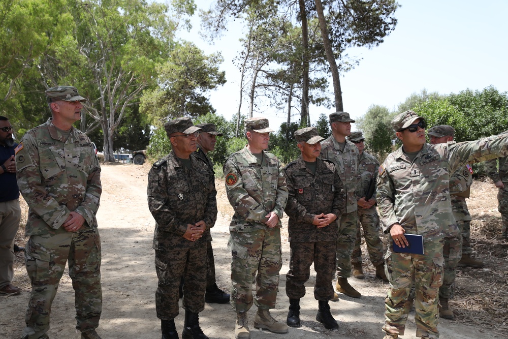 Tunisian and U.S. senior leaders visit African Lion 22 in Bizerte