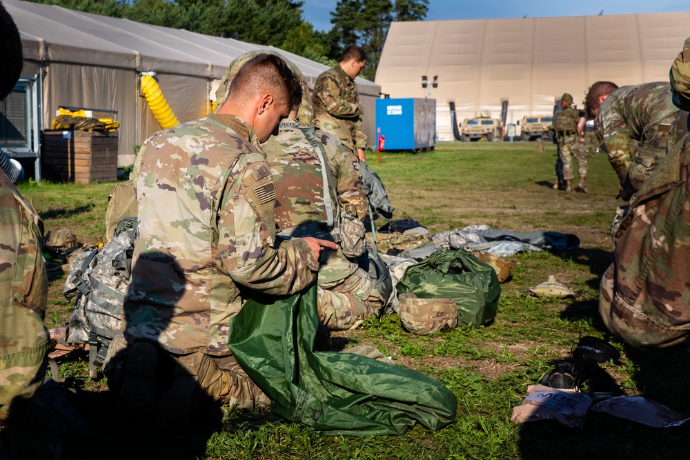 Spur Candidates Conduct an Equipment Inspection During a Spur Ride