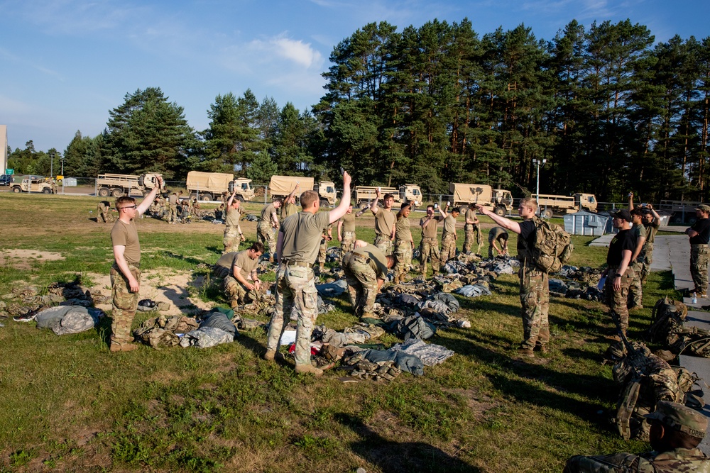 Spur Candidates Conduct an Equipment Inspection During a Spur Ride