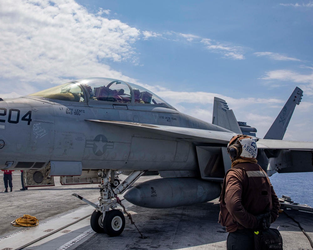 USS George H.W. Bush Hosts Maj. Gen. Charles Corcoran