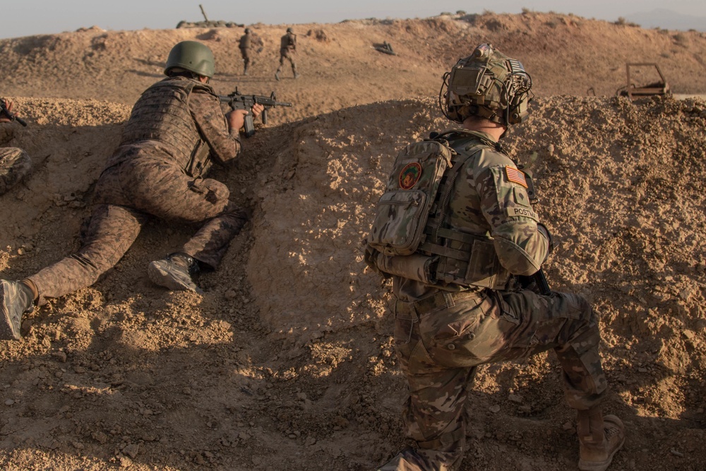 Tunisian and U.S. Armed Forces conduct combined arms live-fire exercise during African Lion 22