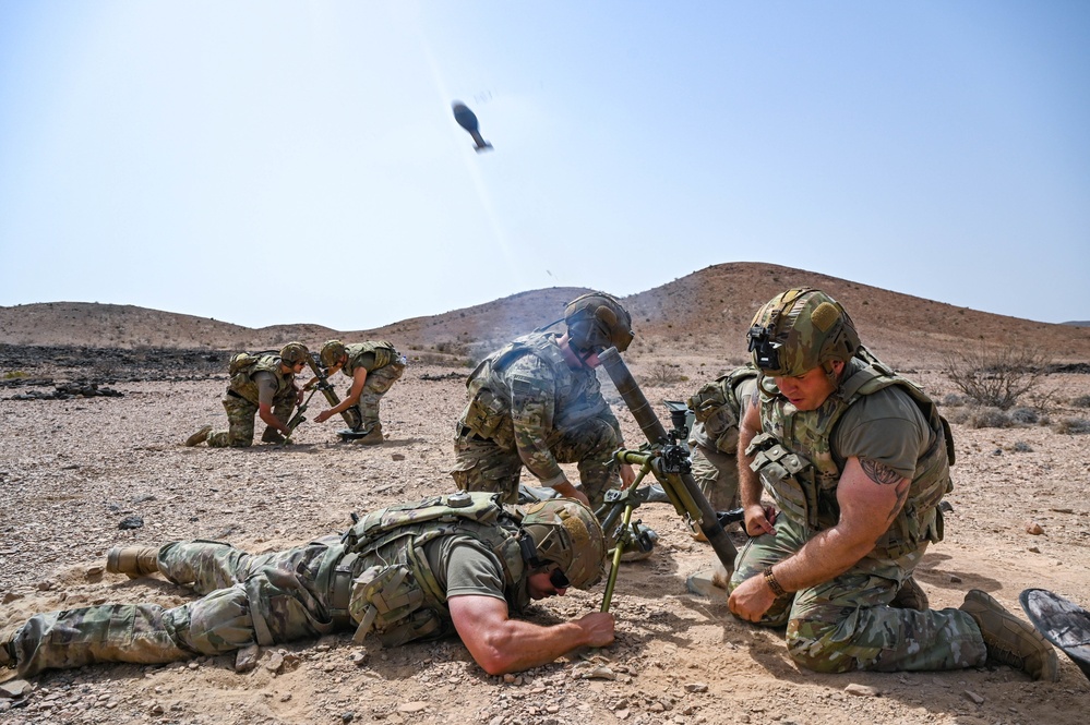 CJTF-HOA’s East Africa Response Force Hones Mortar Skills