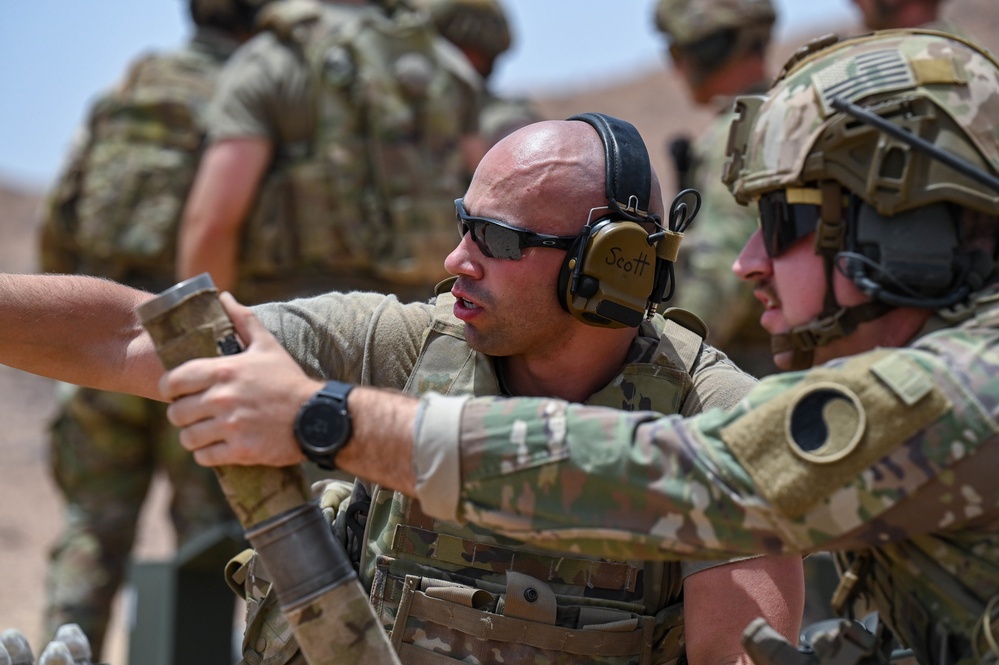 CJTF-HOA’s East Africa Response Force Hones Mortar Skills