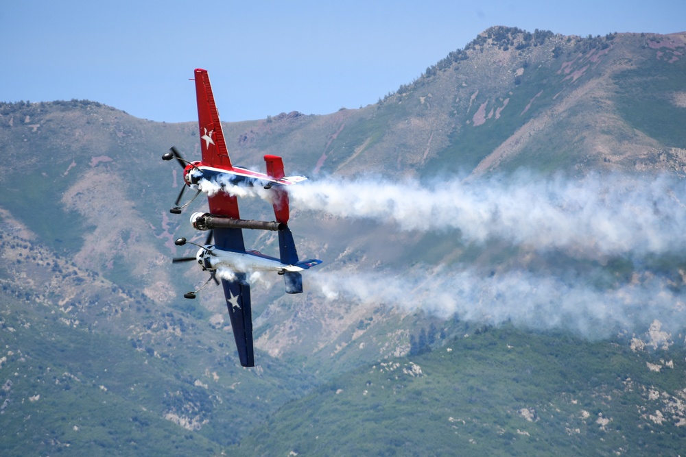 Hill Air Show thrills huge crowds