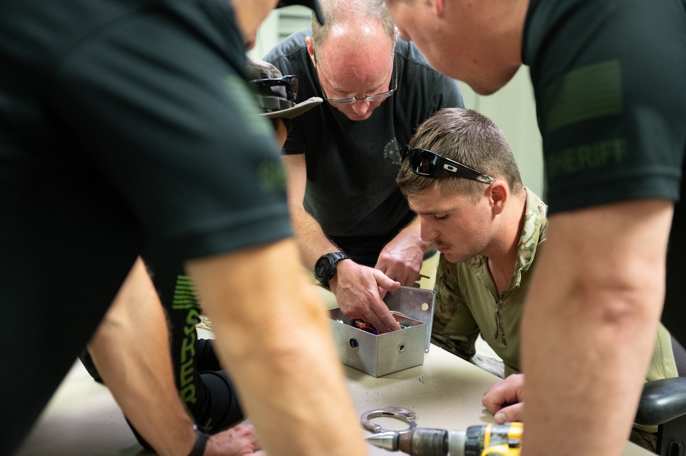 45th CES EOD Team Organizes Counter-IED Training for Local Law Enforcement