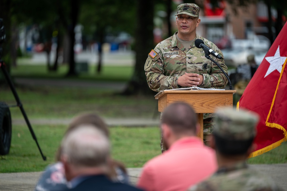 Col. Frankie Cochiaosue takes command of 733d MSG