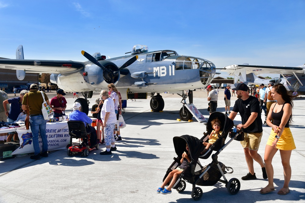 Hill Air Show thrills huge crowds