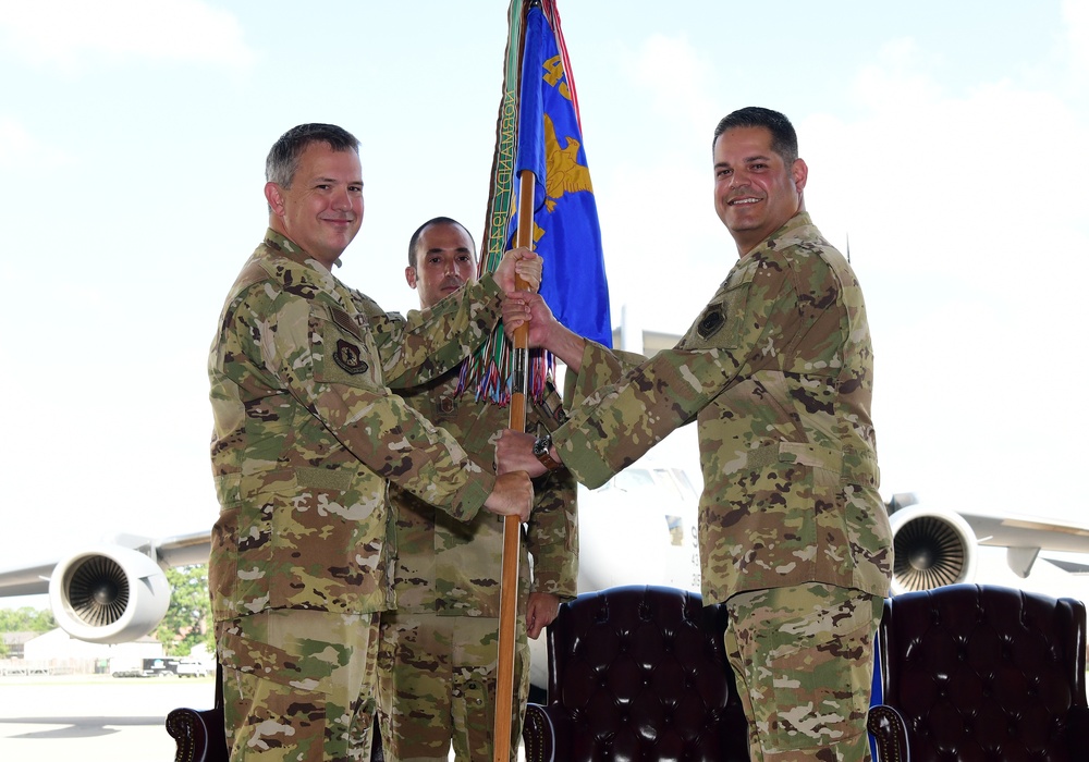 437th OG changes command