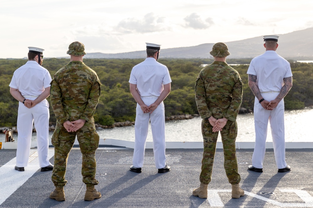 HMAS Canberra arrives at Pearl Harbor