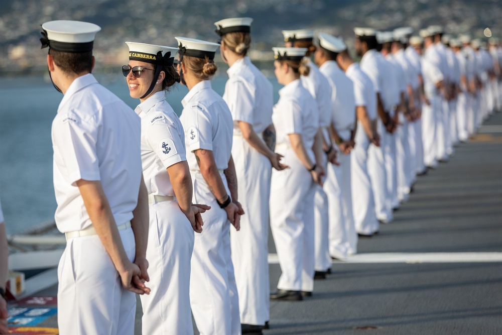 HMAS Canberra arrives at Pearl Harbour