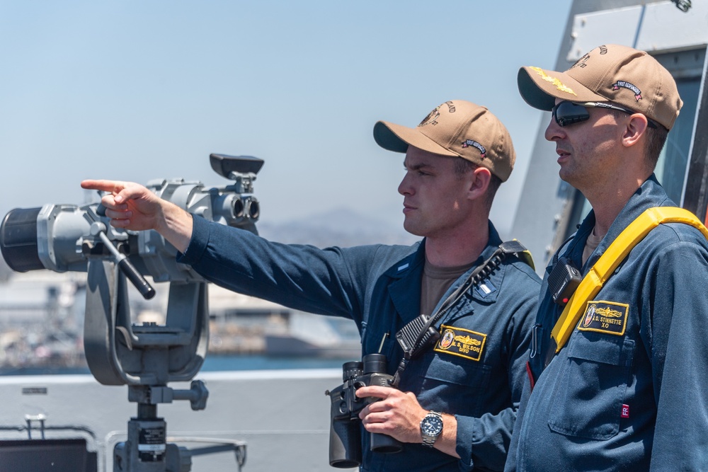 USS Portland (LPD 27) Arrives at NAS North Island for RIMPAC 2022
