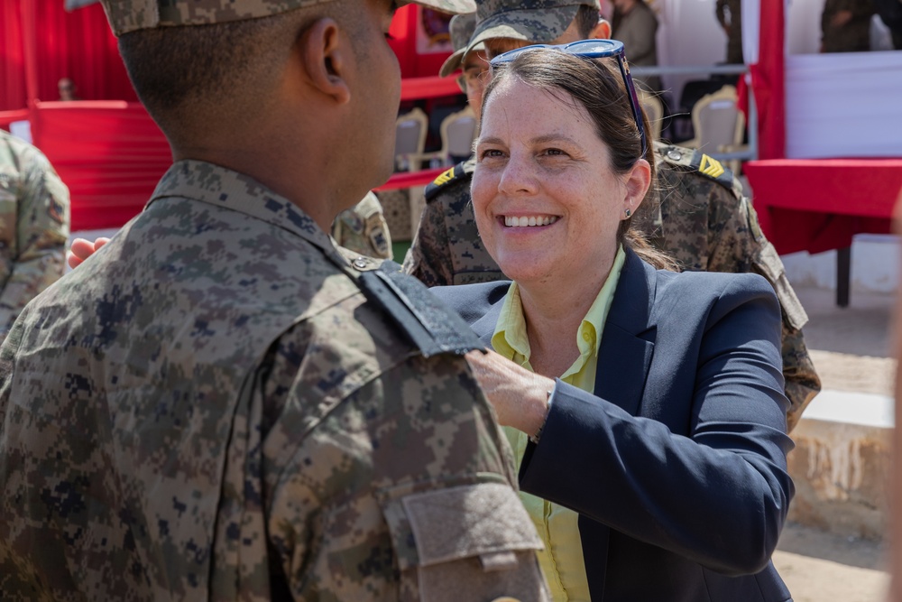 U.S. Embassy and U.S. Army senior leaders help promote Tunisian soldiers during African Lion 22