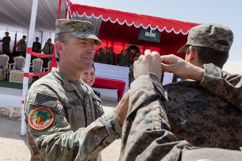 U.S. Embassy and U.S. Army senior leaders help promote Tunisian soldiers during African Lion 22