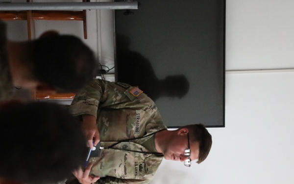 U.S. and Tunisian soldiers train on EOD and medical procedures during African Lion 22