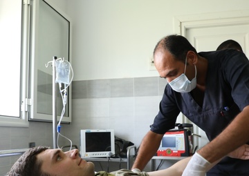 U.S. and Tunisian Armed Forces conduct EOD and medical training during African Lion 22