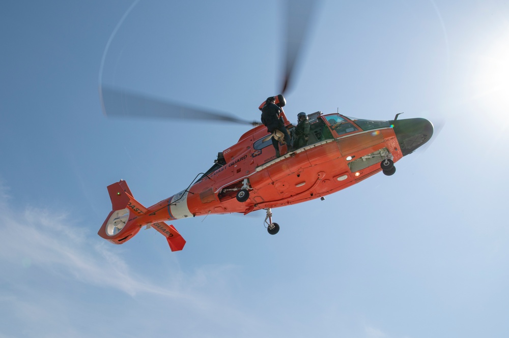 DVIDS - Images - Coast Guard K9 Simba Helicopter to Boat Hoist [Image 4 ...