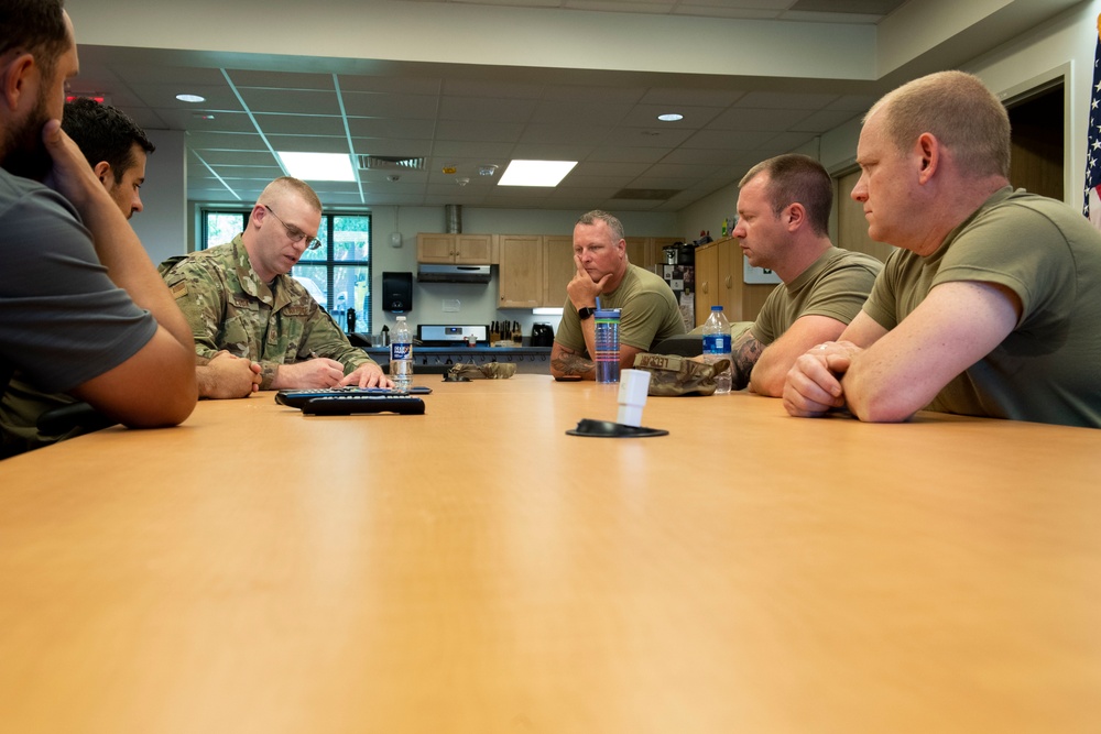 MAINEiacs Collaborate With the 75th Innovation CMD