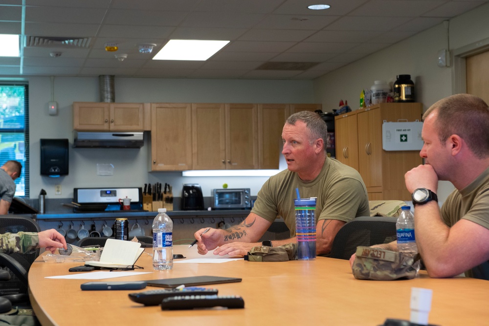 MAINEiacs Collaborate With the 75th Innovation CMD