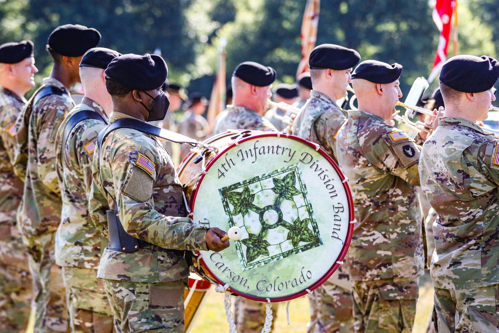 4th CAV Hold Brigade Change of Command Ceremony