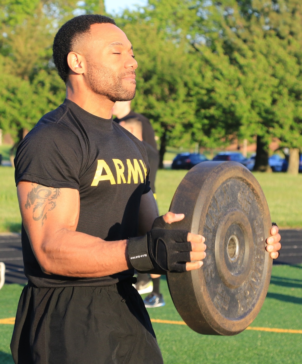 20th CBRNE Command major earns top score in new Army Combat Fitness Test