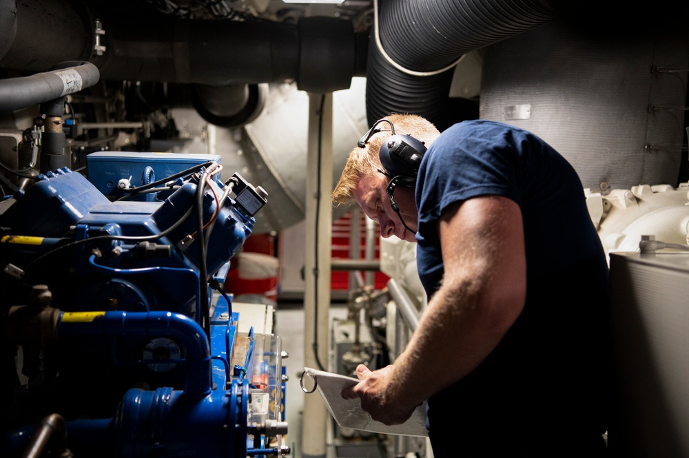 Coast Guard Cutter Daniel Tarr Highlight