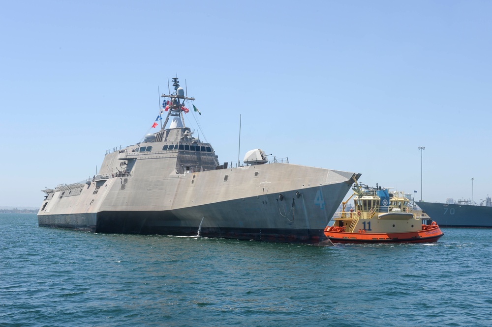 USS Coronado (LCS 4) Returns to Homeport