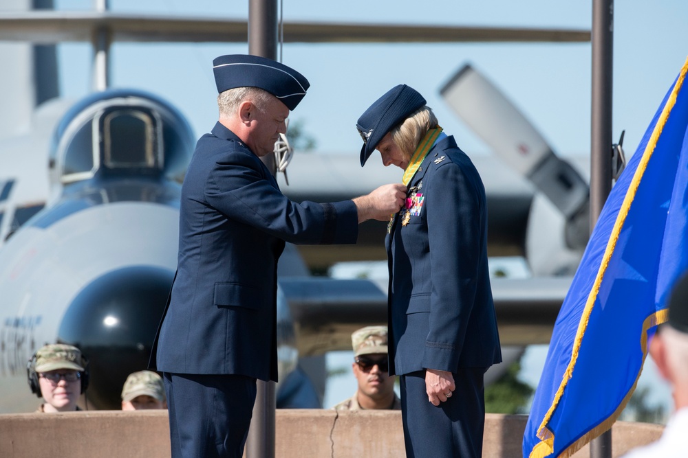 673d Air Base Wing and JBER Change of Command