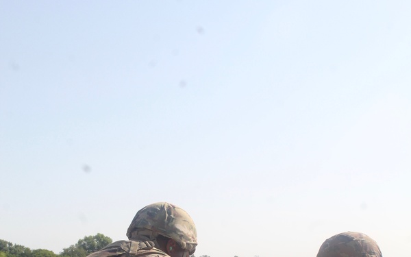 252nd QM weapons training