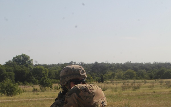 252nd QM weapons training