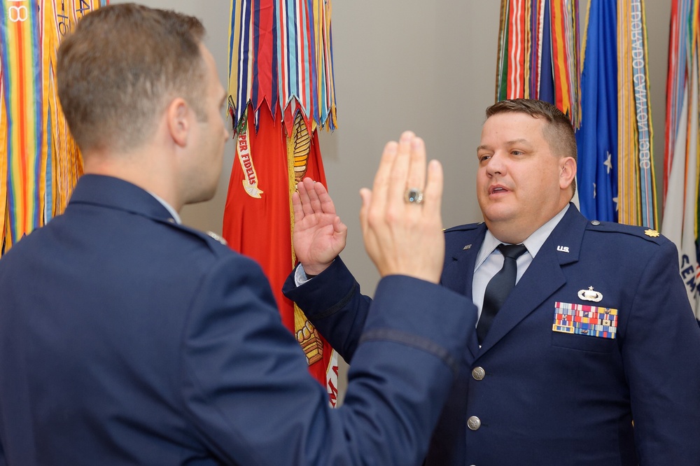 Major Wilson promotes to Lieutenant Colonel