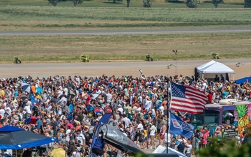 Crowds gather at Hill AFB Air Show