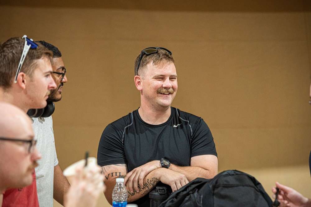 Deployed service members kick back to celebrate our Independence