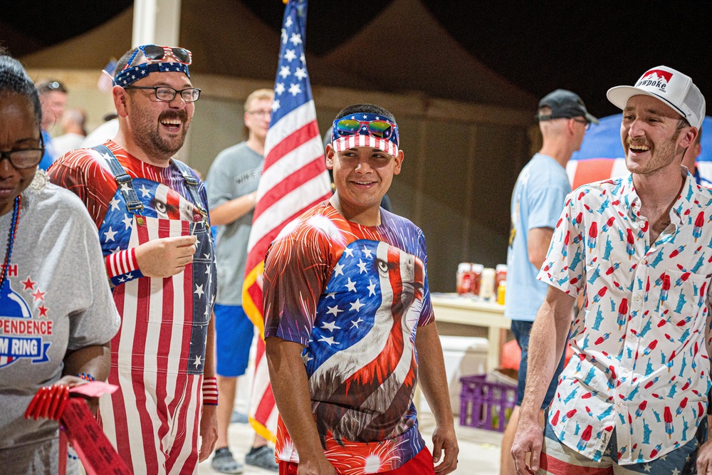 Deployed service members kick back to celebrate our Independence