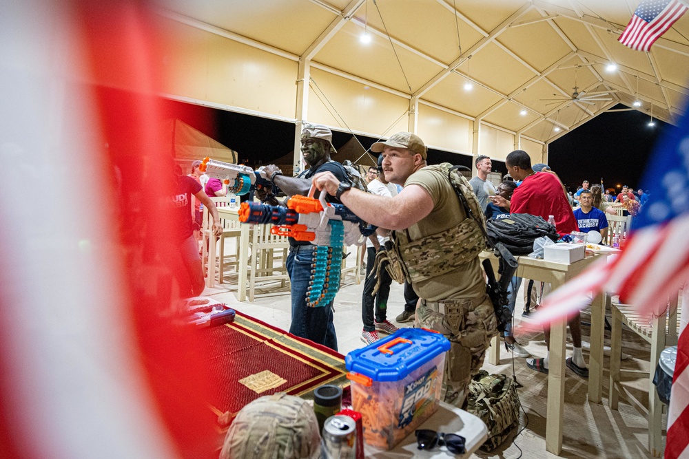 Deployed service members kick back to celebrate our Independence