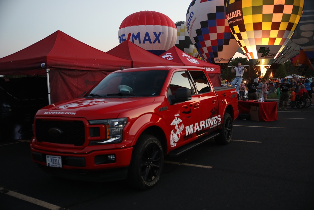U.S. Marine Corps Recruiting Station Baton Rouge attends Bossier City's Red River Balloon Rally