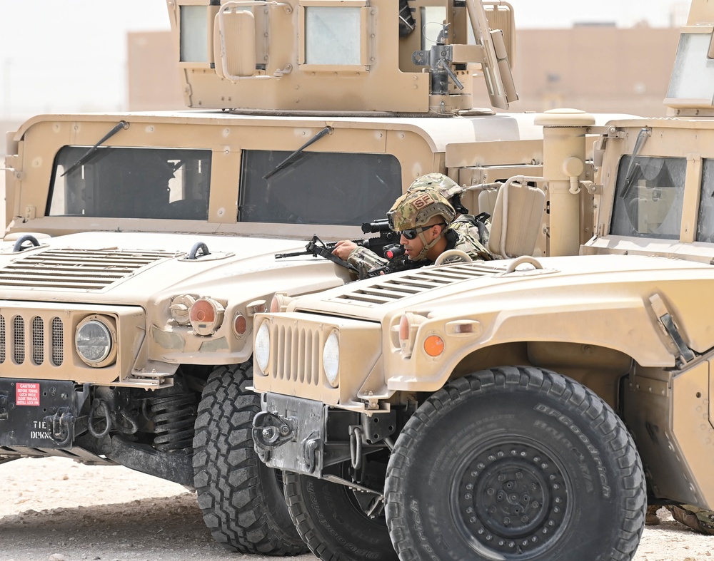 379th Security Forces demonstrate combat maneuvers