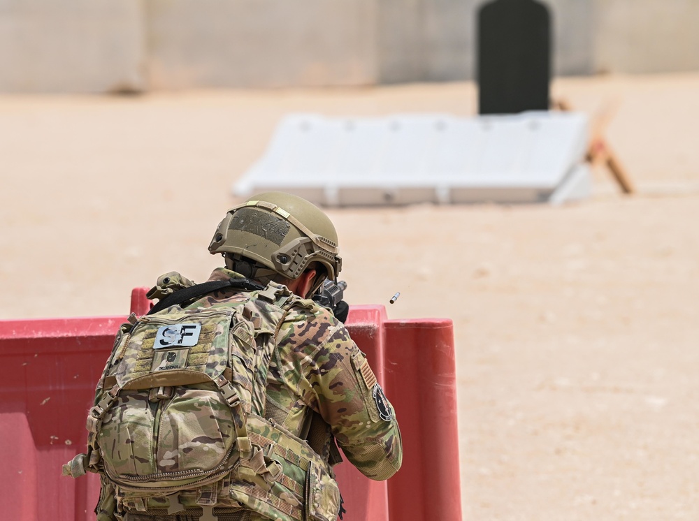 379th Security Forces demonstrate combat maneuvers