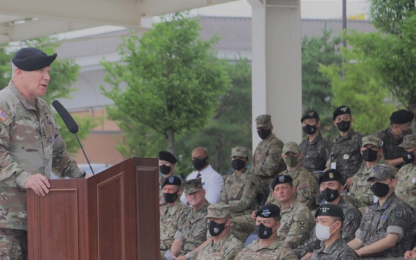 UNC/CFC/USFK commander welcomes ROK JCS chairman