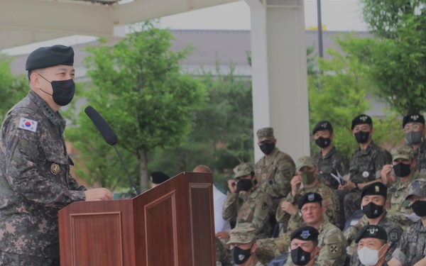 UNC/CFC/USFK commander welcomes ROK JCS chairman